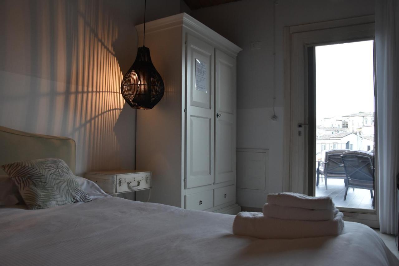 La Casa Nel Borgo Antico Hotel เมลฟิ ภายนอก รูปภาพ